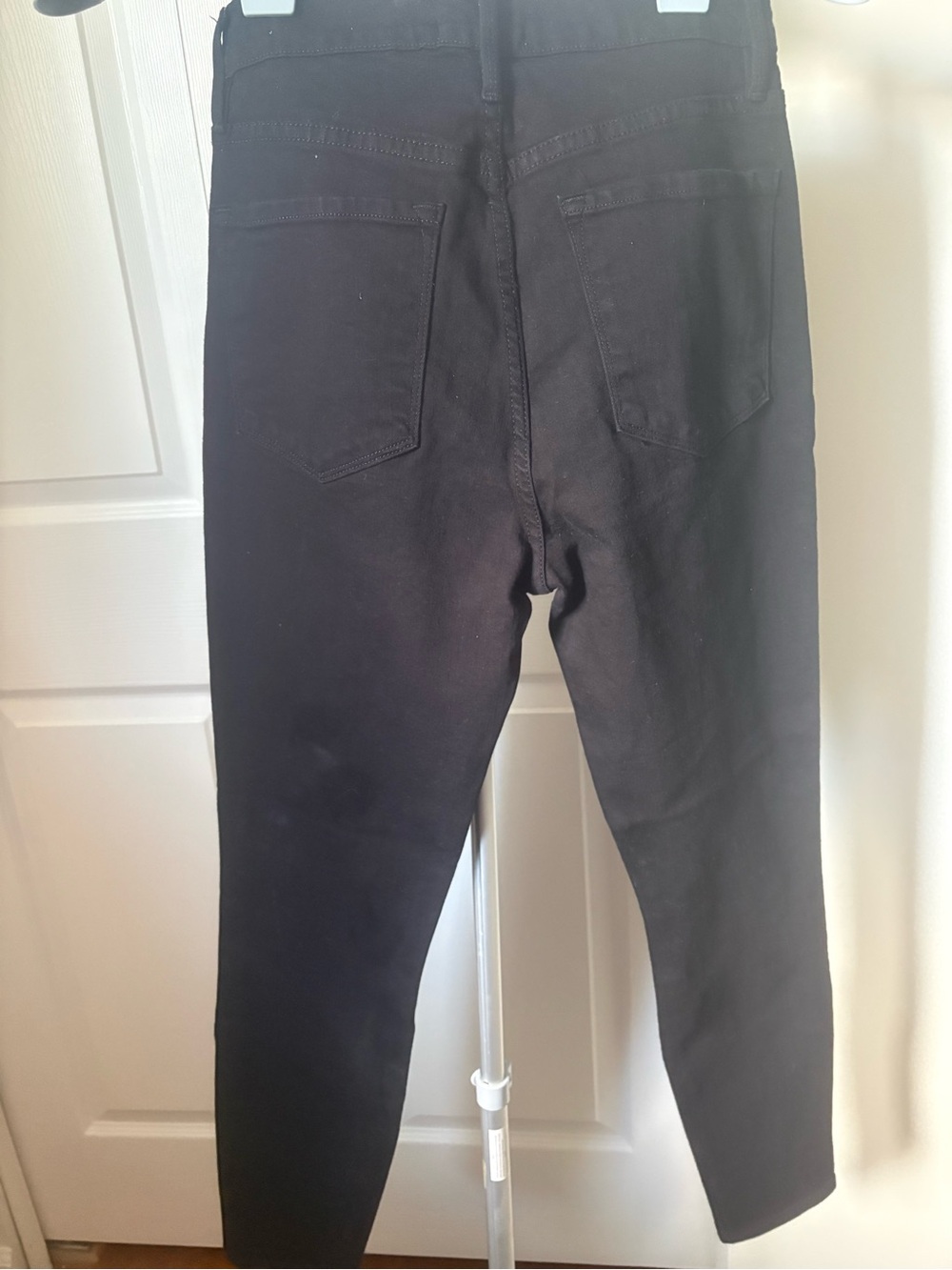 FRAME Denim Ali High Rise Cigarette Jeans - Noir (Black) - Size 27 - Picture 5 of 15